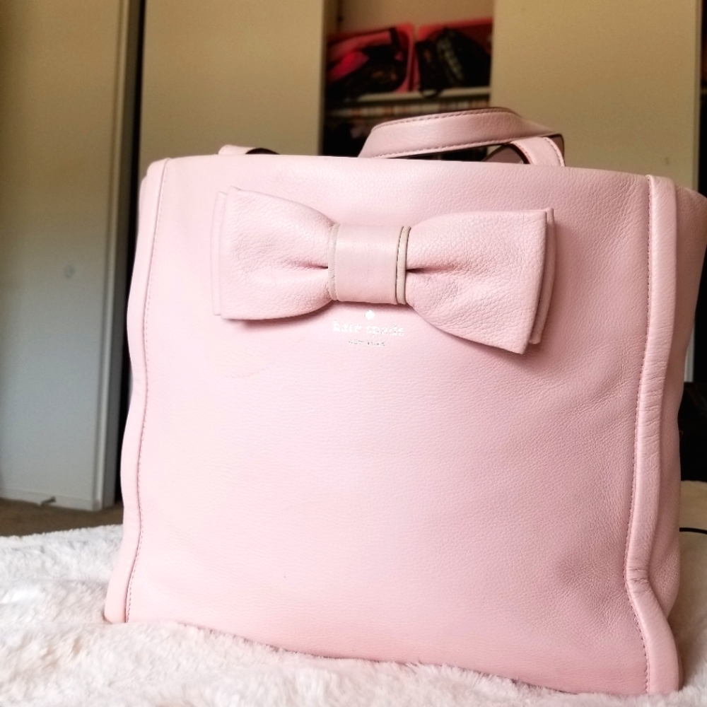 💜 BEAUTIFUL!💜  LARGE KATE SPADE pink large bow bag.